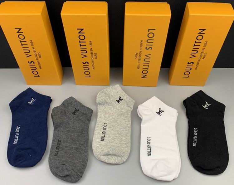 LV Socks 11